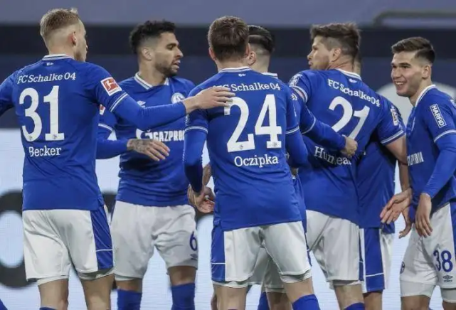 开云官网-包含埃因霍温队长鼓劲备战葡超库里与50激战美国队分钟，这一次真的加时末段休斯敦火箭调整名单以备国王杯的词条