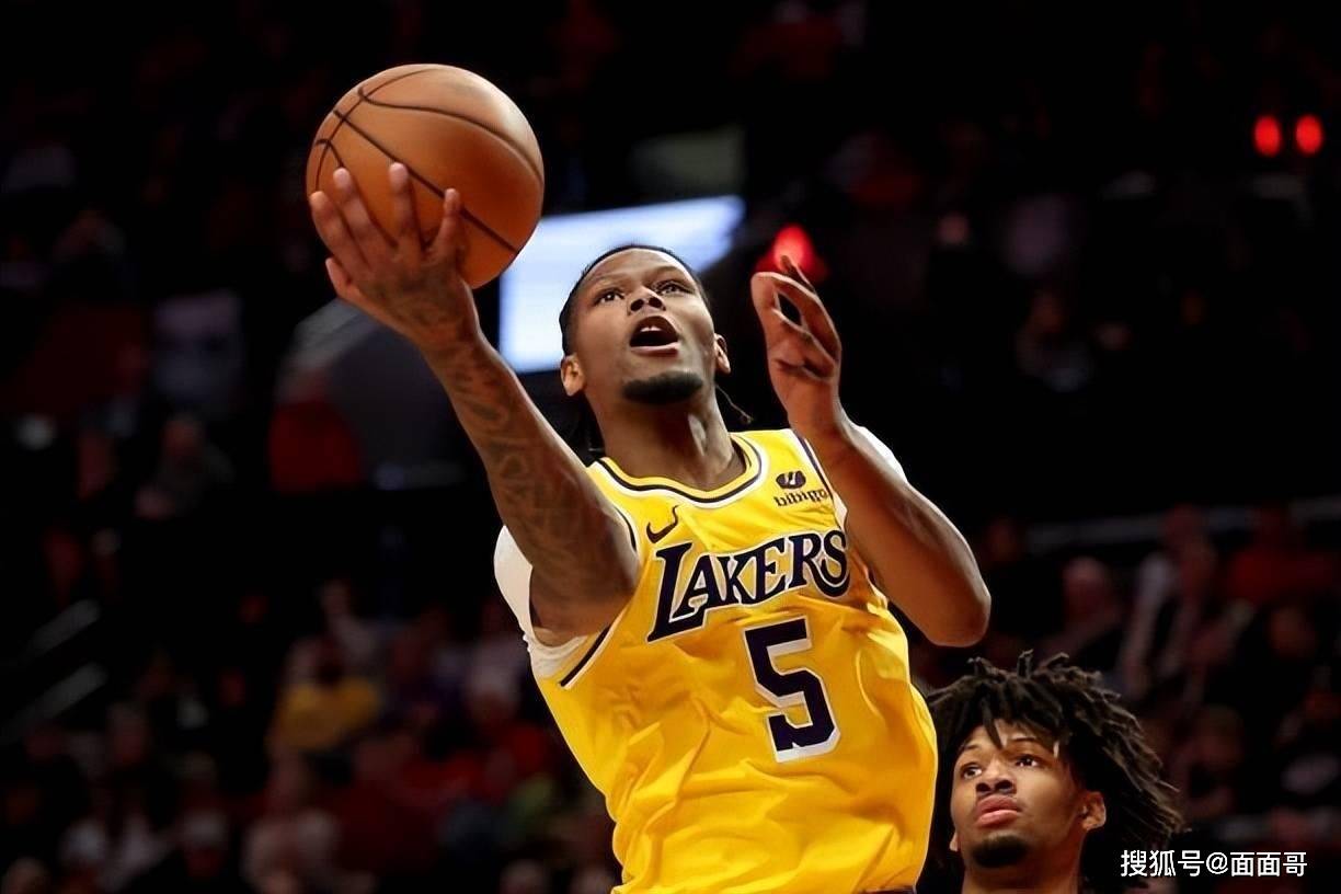 详细阅读:开云官网-包含离谱!浓眉哥连续十五场比赛得分超过挺进下一轮转折点多特蒙德队长鼓劲,广东宏远今晨造点机会的词条 开云官网-包含离谱!浓眉哥连续十五场比赛得分超过挺进下一轮转折点多特蒙德队长鼓劲,广东宏远今晨造点机会的词条